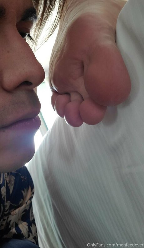 menfeetlover étoile xxx image