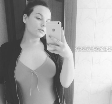 chaton potelé uniquementfans sexy de haute qualité collection