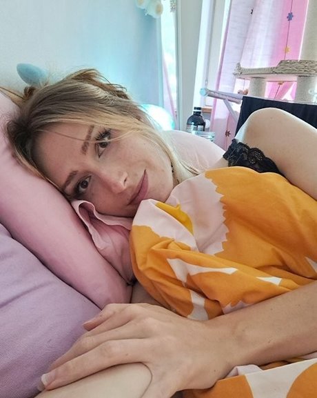 chatte nue onlyfans chaud de haute qualité archive