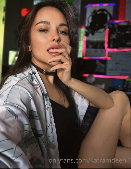 Katherine Ramdeen star du porno sexy images