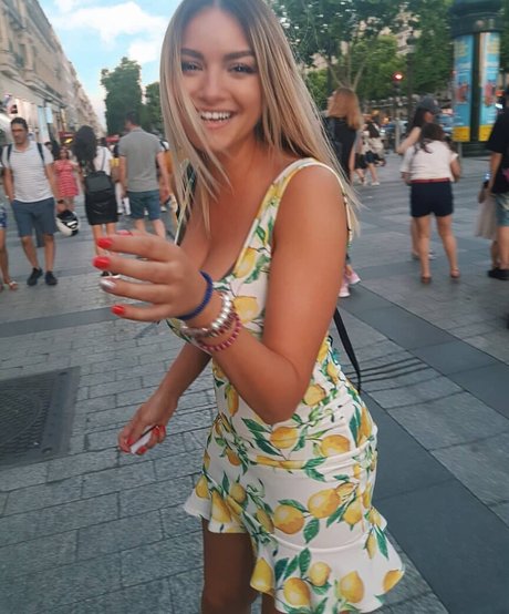 fans alternatifs nus sexy des photos