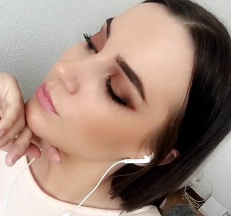 Katrina Maria actrice de sexe archive