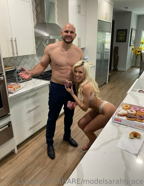 modelsarahgrace belle star du porno galeries