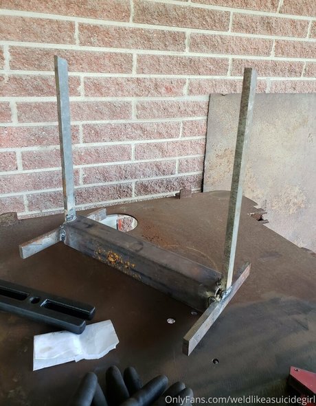 weldlikeababe étoile nue collection