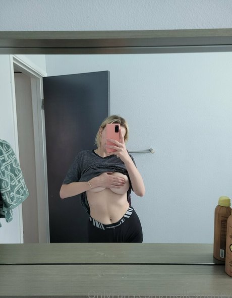 molleyhoney modèle xxx images