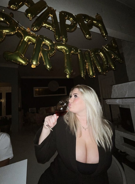 Anna K star du porno exclusive image