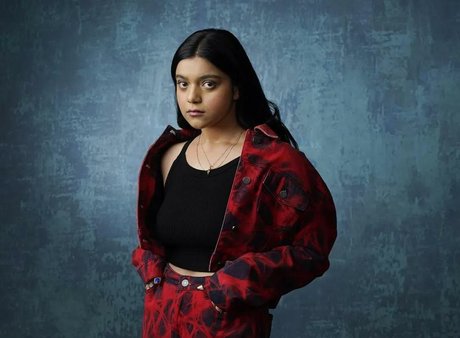 Iman Vellani belle star du porno img