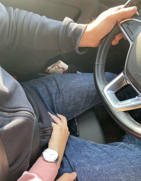 tannyia free actrice chaude images