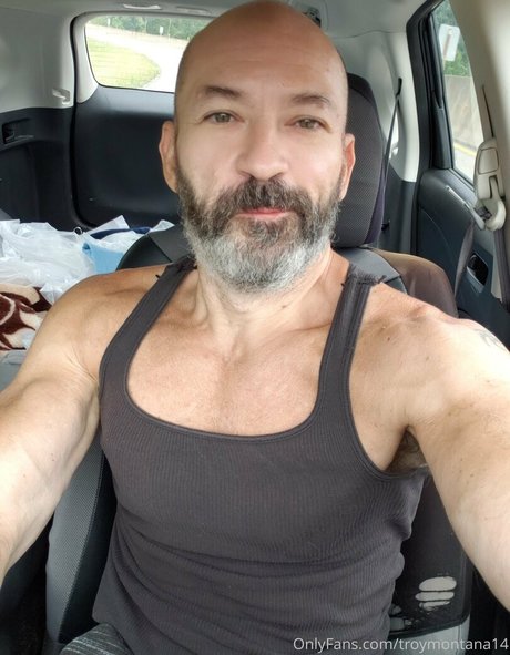troymontana14 modèles nus photos