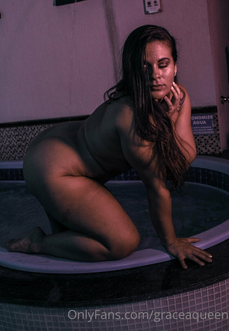 graceaqueen star du porno belle photos