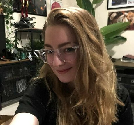 SuopOnTwitch star du porno gratuite galerie