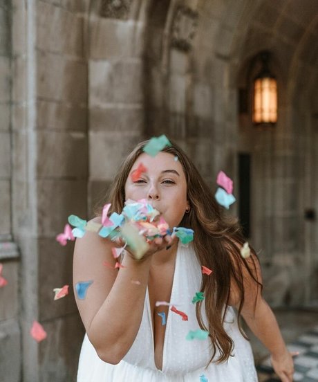 Erin Moore modèle porno image