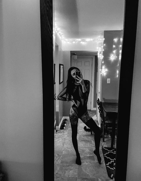 professeur nu onlyfans haut érotique galeries