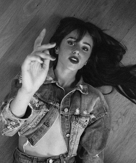 Poqssi étoile sexy galerie