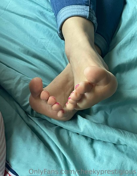 cheekyprestigious actrice érotique galerie