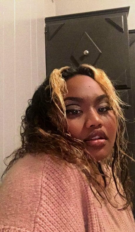 rinjinom24 mannequin photo