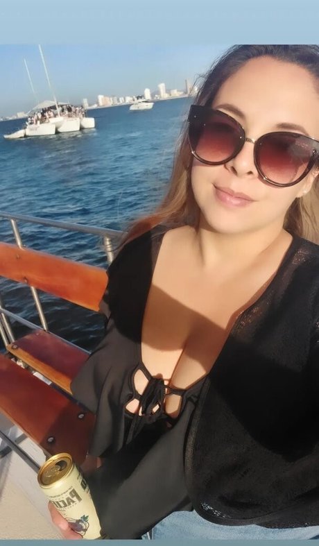 Lucero star du porno adulte galeries