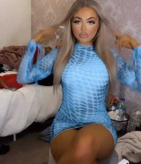 Cora Leilani actrice de grande qualité photos