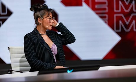 Yinsu Collins étoile xxx photo