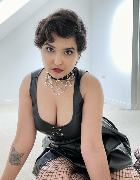 mayapetite modèle chaud photos