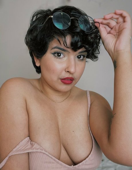 mayapetite star pornographique images