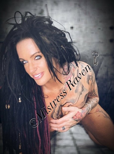 immistressraven actrice archive