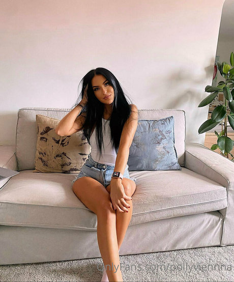 pollyviennna actrice adulte photos