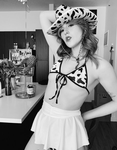 krushonyouxo jolie star du porno galeries