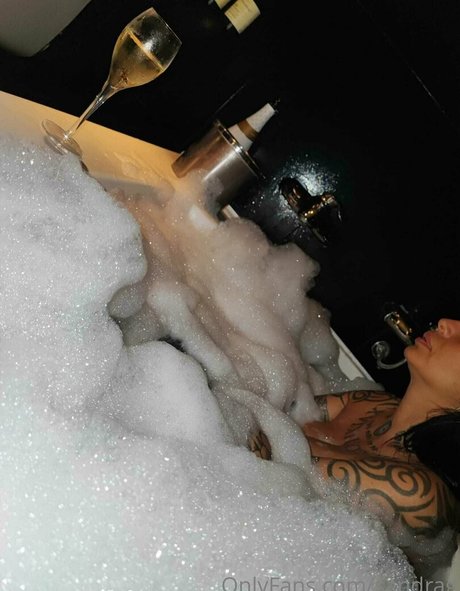 sandrag modèle artistique des photos