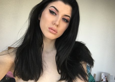 mistresskarina belle étoile collection