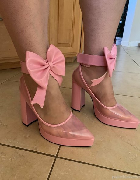 pixiechickxoxo actrice de sexe archive