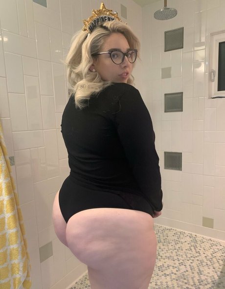 pixiechickxoxo actrice chaude galeries