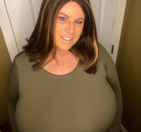 Lisa Sparxxx star du porno en haute qualité img