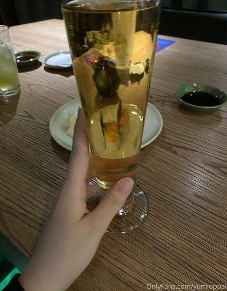 YumiOppai nus étoiles photos