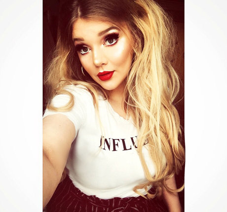 Lucy May Dawson actrice nue photo