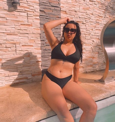 Rubi Fittipaldi star du porno chaude photos