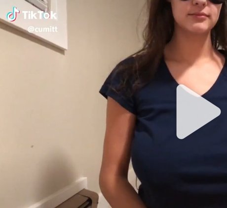 Jenicca étoile adulte photos