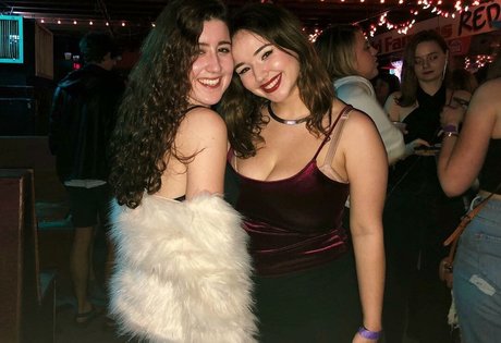 Julia F haut modèle galerie