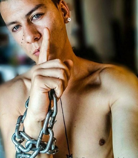 rainleen haut de star du porno des photos