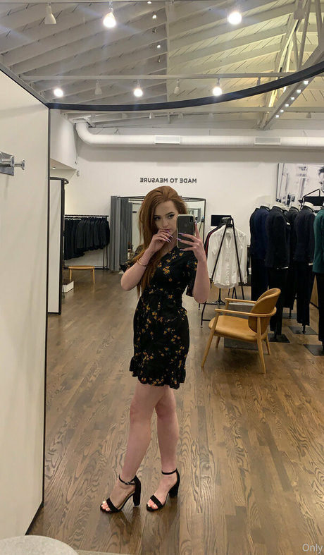 kaitimackenzie modèle exclusif galeries