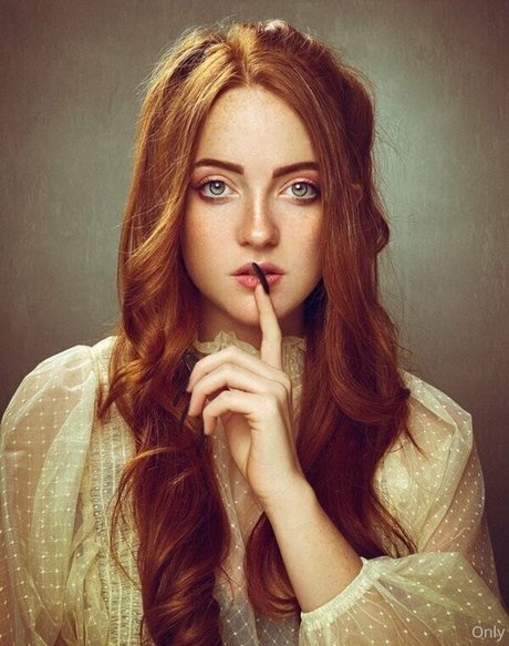 kaitimackenzie modèle sexy photos