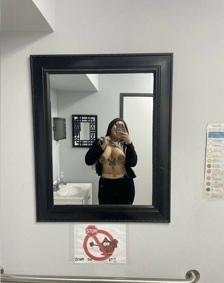 Misty Blue star du porno chaud image