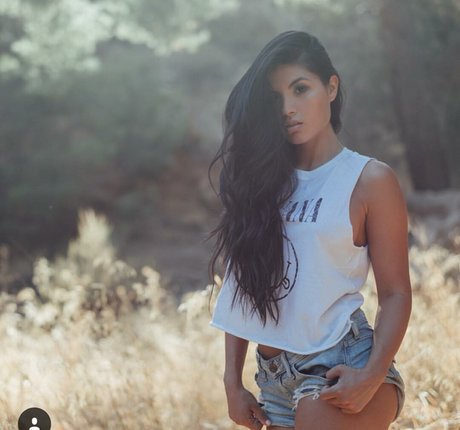 Karen Vi actrice de sexe images