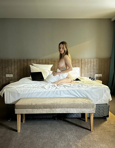 Sofuckingood13 modèle archive