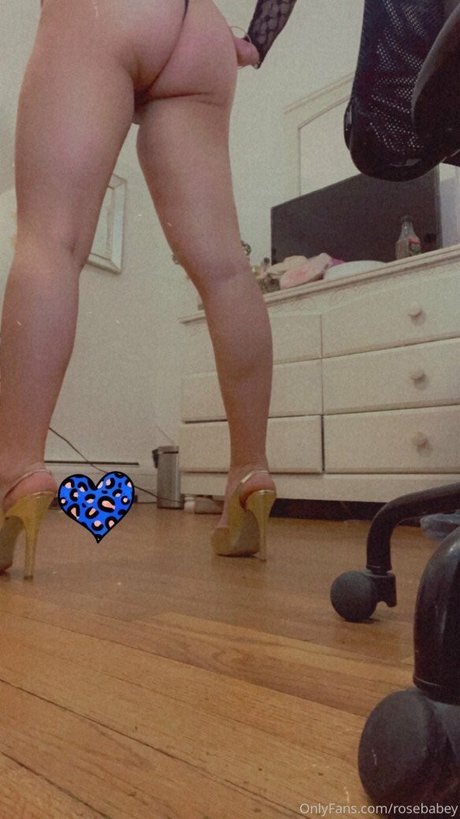 Rosebabey modèle parfait image