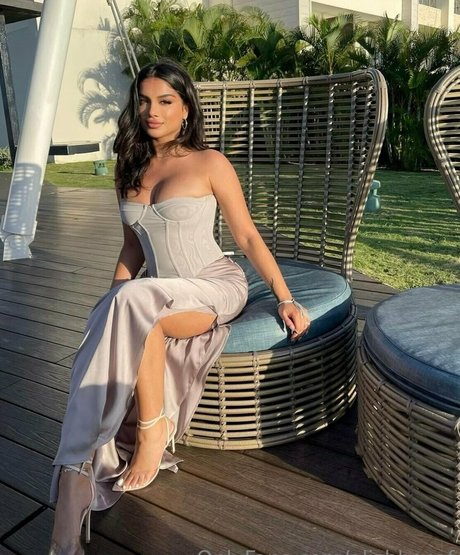 alishbasof modèle hd collection