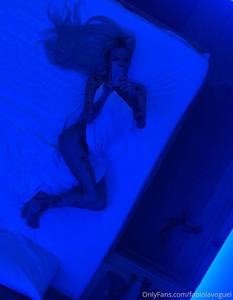 fabiolavoguel modèle chaud photos