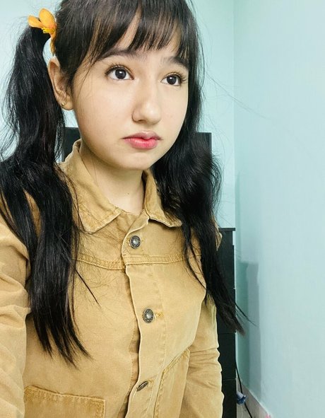 ooficialanie jolie star du porno collection