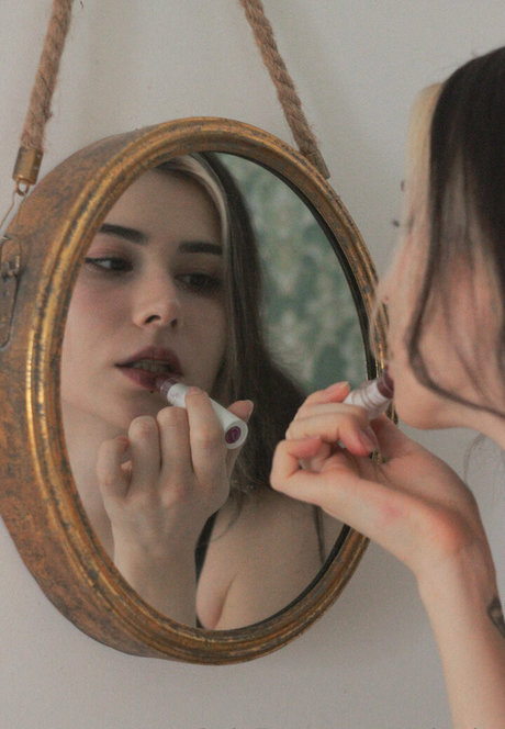 torineko joli modèle img