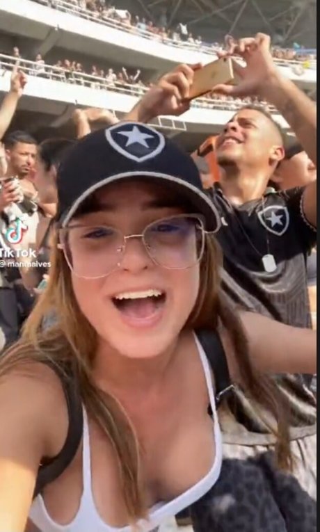 Samanta Alves star du porno chaude photo